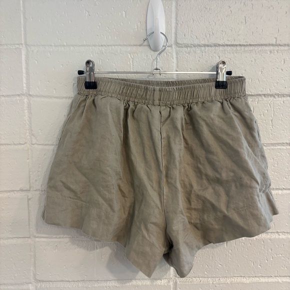 ANIMARI taupe linen shorts - Picture 1 of 3